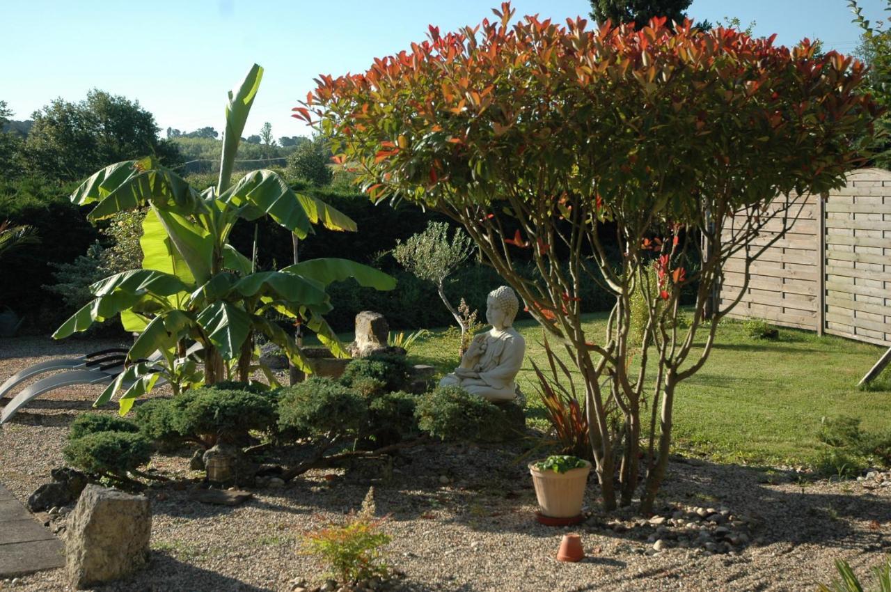 Domaine De La Queyssie Bed & Breakfast Saussignac Dış mekan fotoğraf