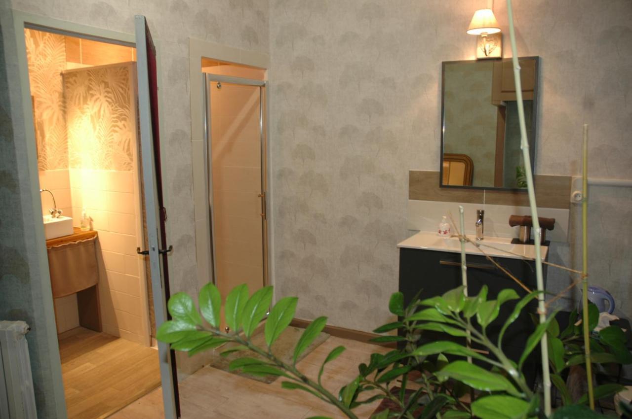 Domaine De La Queyssie Bed & Breakfast Saussignac Dış mekan fotoğraf