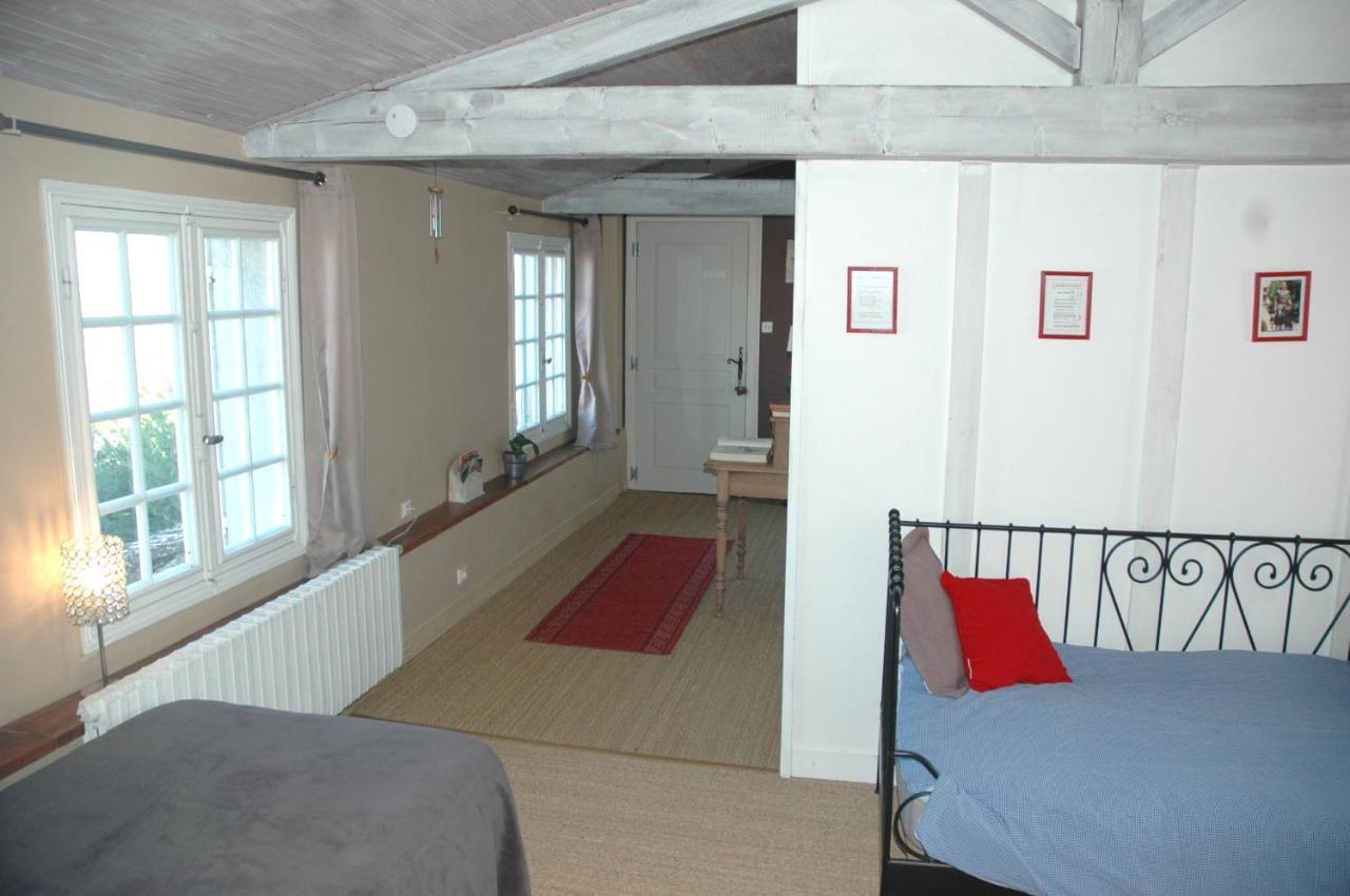 Domaine De La Queyssie Bed & Breakfast Saussignac Dış mekan fotoğraf