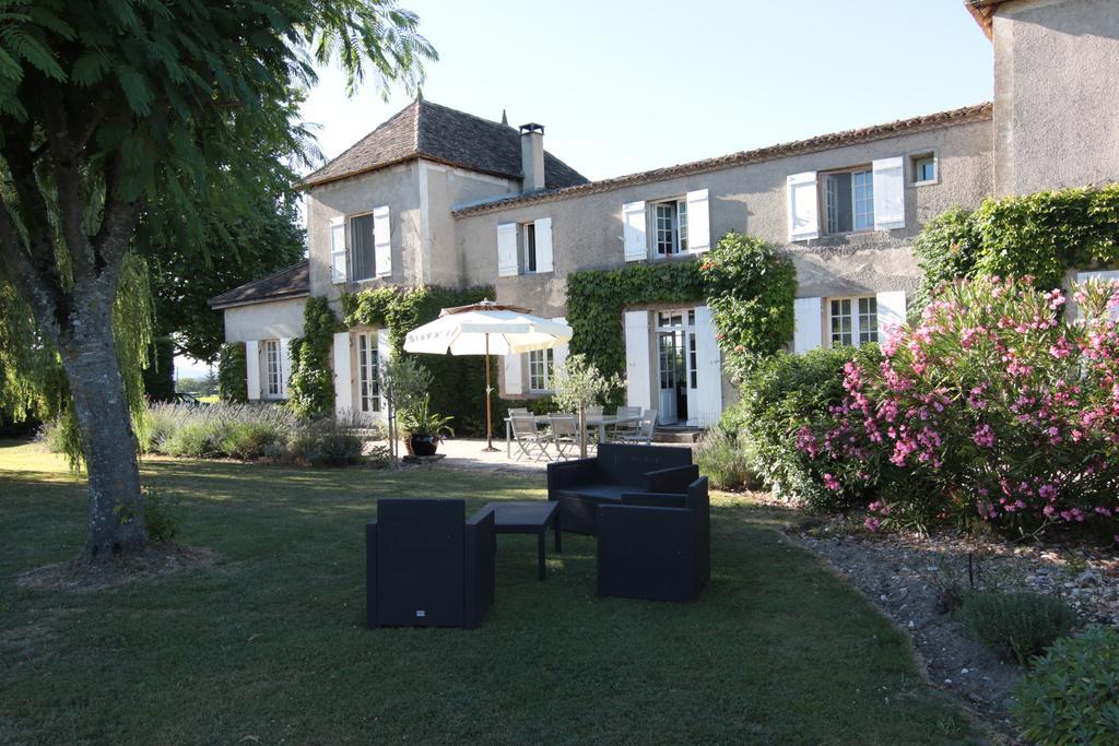 Domaine De La Queyssie Bed & Breakfast Saussignac Dış mekan fotoğraf